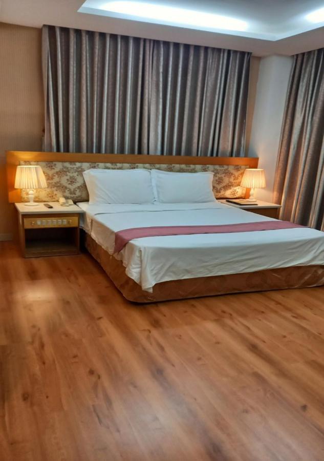 Khai Hoan Apartment Hotel Thành Pho Ho Chí Minh Esterno foto