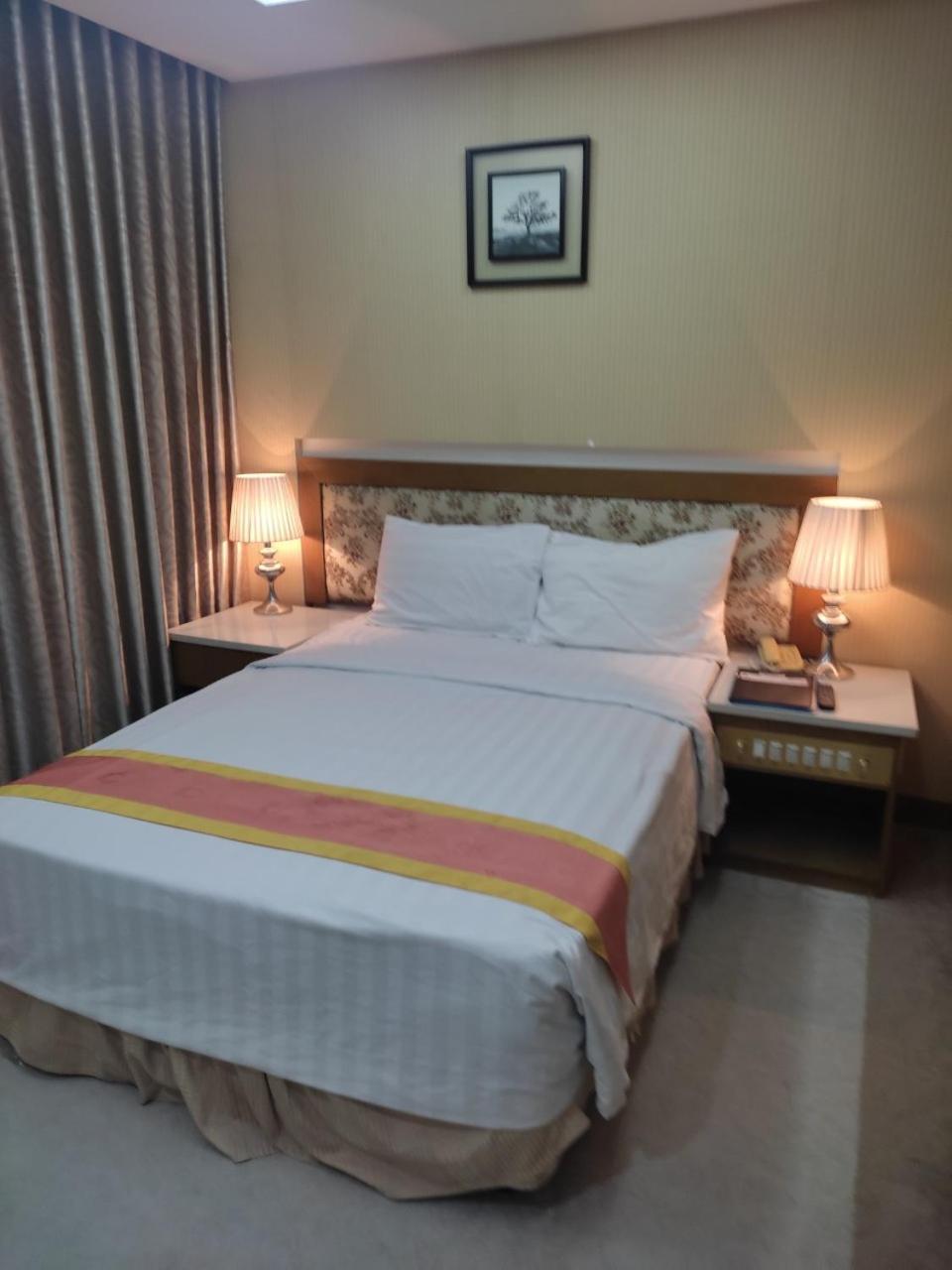 Khai Hoan Apartment Hotel Thành Pho Ho Chí Minh Esterno foto